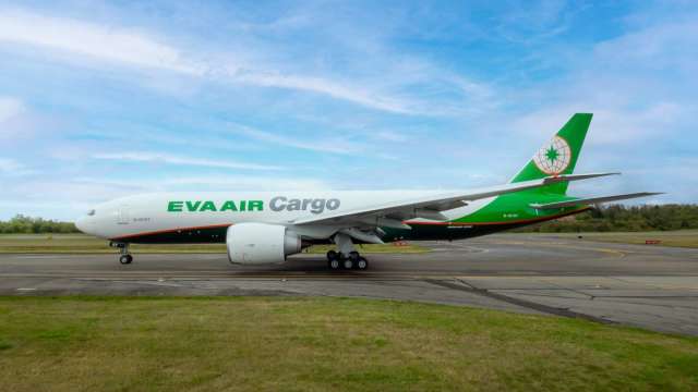 全球航空業罕見 長榮集團三大子公司聯手獲雙認證。(圖：長榮航提供)