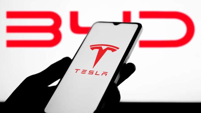 特斯拉前高層爆料：特斯拉也向中國電動車學習！(圖：Shutterstock)