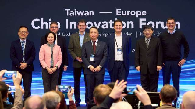 cover image of news article