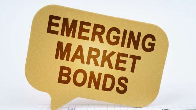 全球債市大洗牌！AA級評等新興市場債報酬率碾壓歐美 成新的資金避險天堂（圖：Shutterstock）