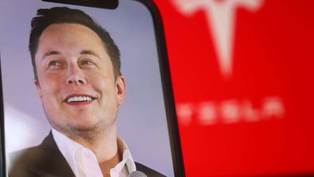 特斯拉不是唯一！馬斯克罕見公開心目中兩大AI黑馬 (圖:Shutterstock)