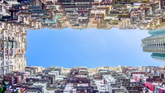 高層住宅將被拋棄?專家:香港大火恐推動新一輪住房市場改革(圖:Shutterstock)
