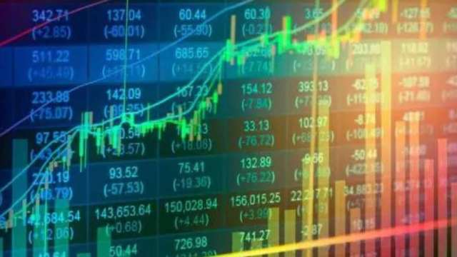 上詮受惠矽光子題材發光，衝破400元亮燈漲停創歷史新高。(圖：shutterstock)