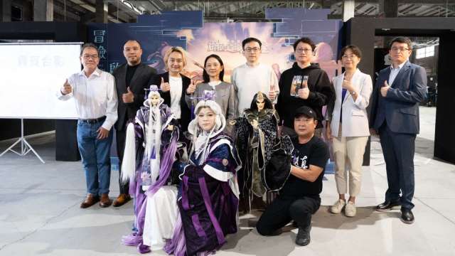 宏達電沉浸式科技推動文化原創內容再生 XR走動式展演引領霹靂IP進入沉浸式娛樂新體驗。(圖:宏達電提供)