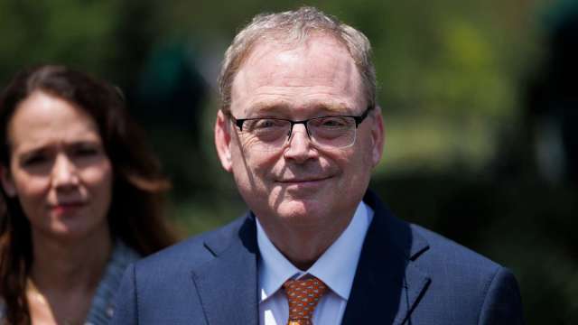 川普擬定哈塞特掌舵聯準會引發市場關注(圖:shutterstock)