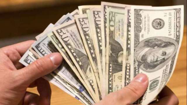 11月我外匯存底跌破6000億美元關卡。(圖:Shutterstock)