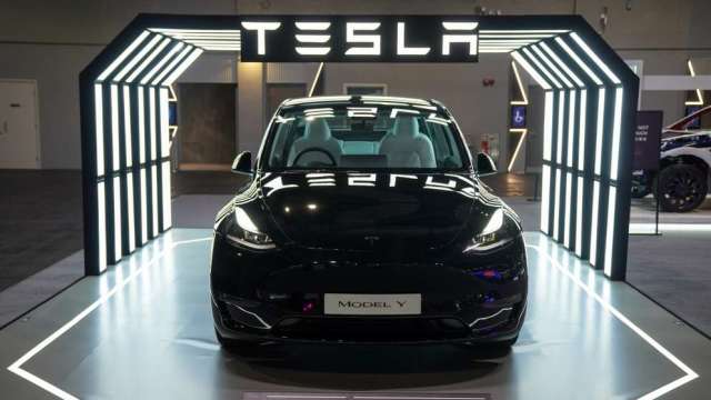 中國智造火力全開！特斯拉上海第400萬輛出廠 扛下全球交車半壁江山。(圖:shutterstock)