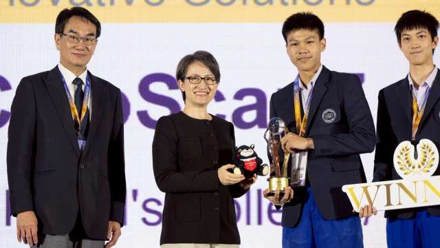 cover image of news article