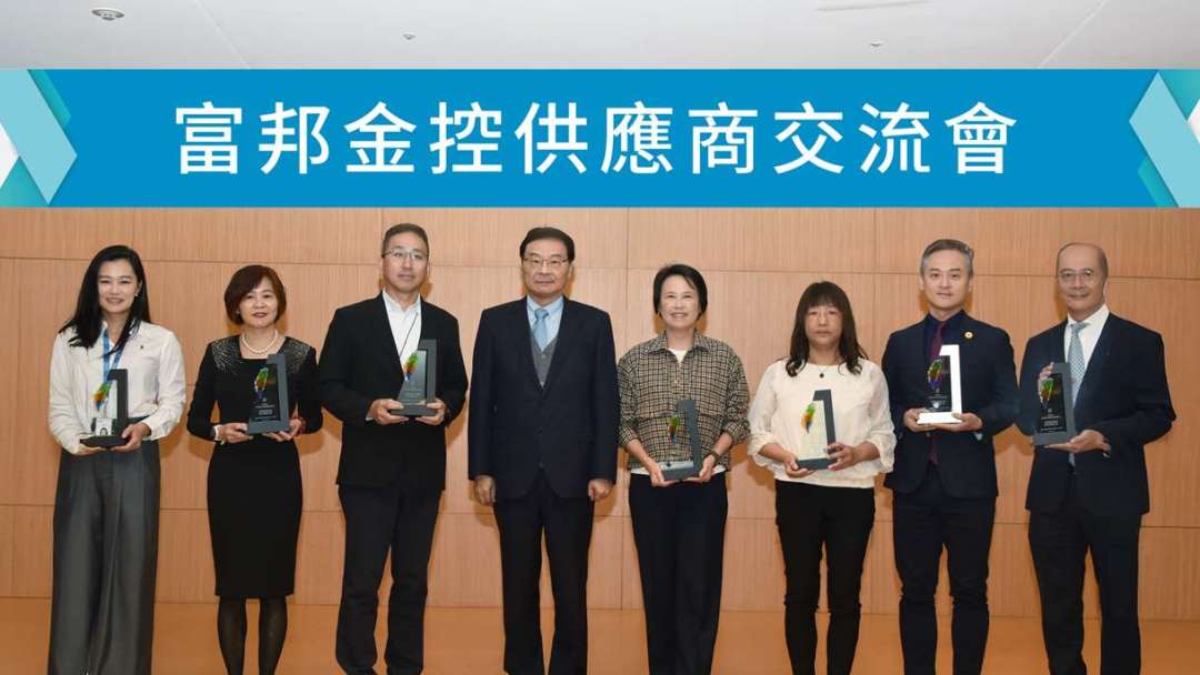 cover image of news article