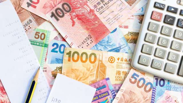 貴金屬與內房股領漲 恒指上漲0.42% 科指升0.48%(圖:shutterstock)