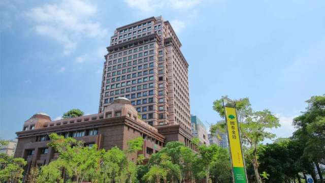 國泰金前11月賺逾千億EPS達7.15元 3子公司創新高賺贏去年全年。(圖:國泰金控提供)