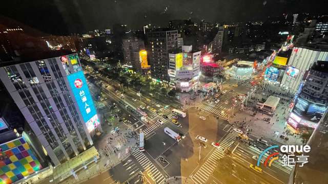 台北捷運西門站。(鉅亨網記者張欽發攝)