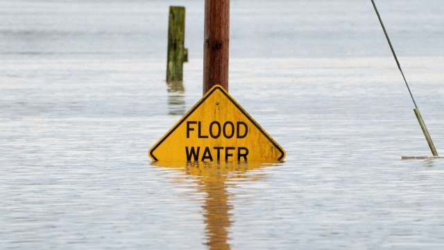 華盛頓州暴雨引發創紀錄洪災 10萬人被要求撤離。(圖:REUTERS/TPG)