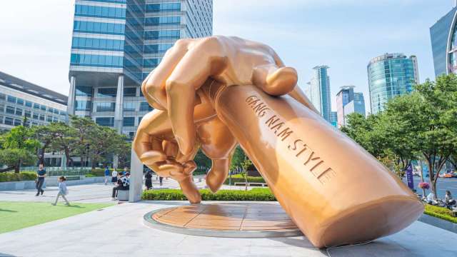 cover image of news article