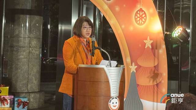 cover image of news article