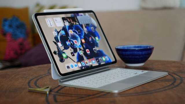 研調：Apple ipad高階策略奏效 2025年Q3出貨年增4%明年展望穩健。(圖：shutterstock)