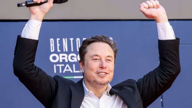 馬斯克:在地球上蓋小型核電「愚蠢至極」(圖:shutterstock)