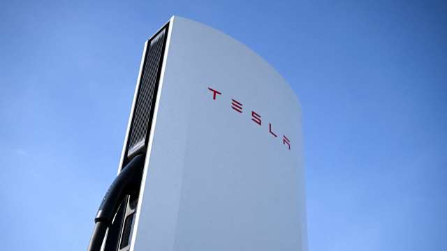 比執行長更吸睛?特斯拉董事報酬逾30億美元 規模遠超科技同業(圖:REUTERS/TPG)