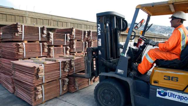 利空先放一邊！空單回補推升銅價(圖：REUTERS/TPG)