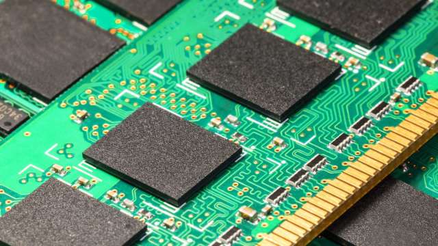 半導體踩哈佛「泡沫」警戒線 Ned Davis示警:AI行情反轉應避開 (圖:Shutterstock)