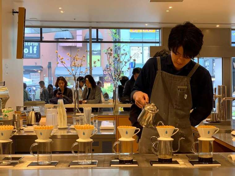 瑞幸考慮競購「咖啡界 Apple」藍瓶 (圖片：鉅亨網)