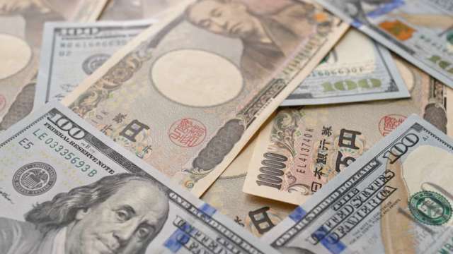 全球主要央行政策分化 亞洲貨幣戰風險驟升。(圖:shutterstock)