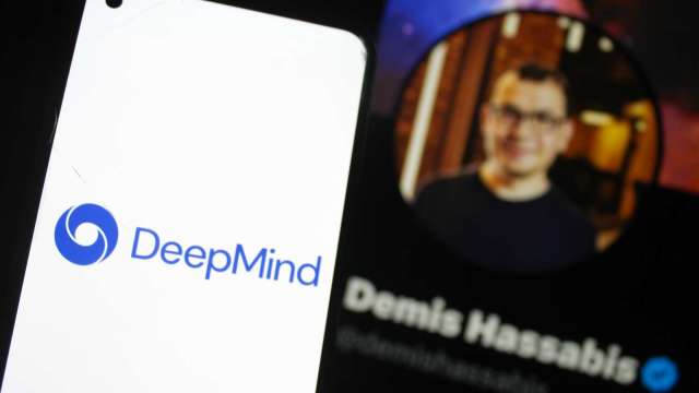 AI新創估值過熱成泡沫!Google DeepMind執行長示警:恐難長期維持。(圖:Shutterstock)
