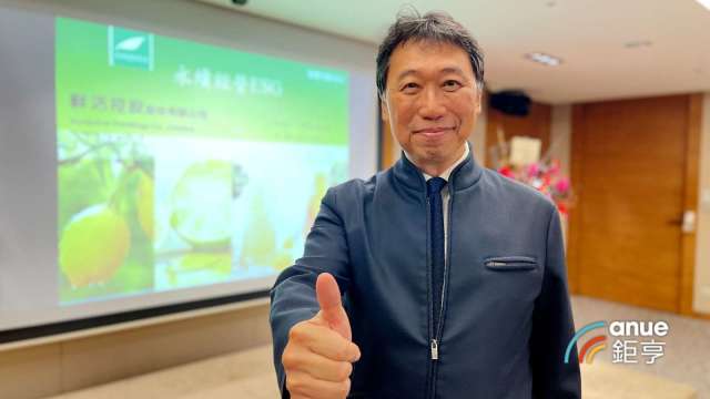 鮮活果汁-KY董事長黃國晃。(鉅亨網記者張欽發攝)