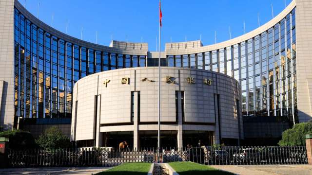 中國央行暌違近3月重啟14天期逆回購 專家：平衡年底市場流動性供需情形（圖：Shutterstock）