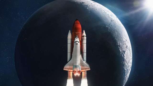 「美國優先」升空！川普下令：2028年登月建核基地 2030年替代國際太空站（圖：Shutterstock）