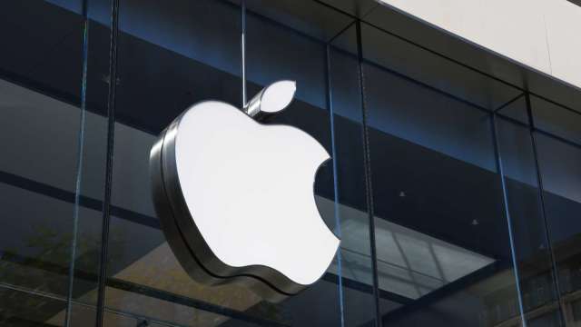 iPhone Fold恐要等到後年！郭明錤預警缺貨潮：2026年發售也搶不到 上市後有望奪22%市佔率（圖：Shutterstock）