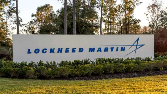 洛克希德馬丁遭摩根大通降評!「這3檔」航太國防股成分析師首選。(圖:Shutterstock)