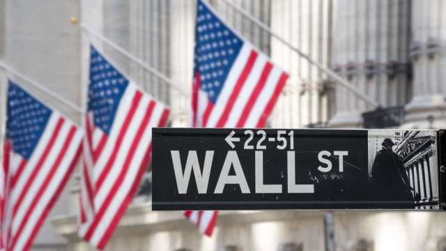 FOMO與AI泡沫焦慮 將使2026年美股更顛簸。(圖:shutterstock)