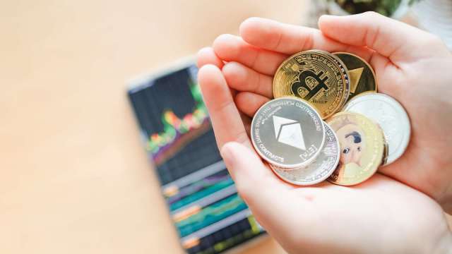 華爾街集體失算：2025年比特幣預測大盤點 機構為何全面翻車？(圖:shutterstock)