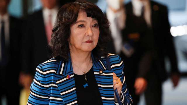 日本財務大臣片山皋月對政府是否準備進場干預發出迄今最強烈警告(圖：Reuters/TPG)