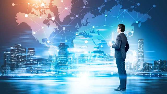 不止於「耶誕行情」!降息+AI爆發!明年漲什麼? (圖:shutterstock)