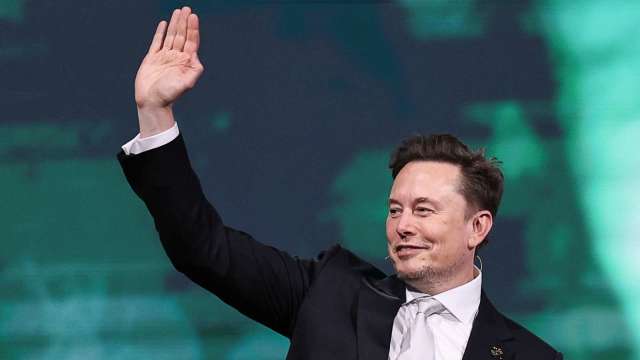 AI成瘋狂印鈔機！一年為科技大佬們加薪5000億美元、馬斯克斷崖式領先。(圖：Shutterstock)