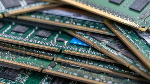 DDR5明年估再漲45%！PC大廠買不到料急跳腳 傳輝達、AMD新品被迫延期。(圖:shutterstock)
