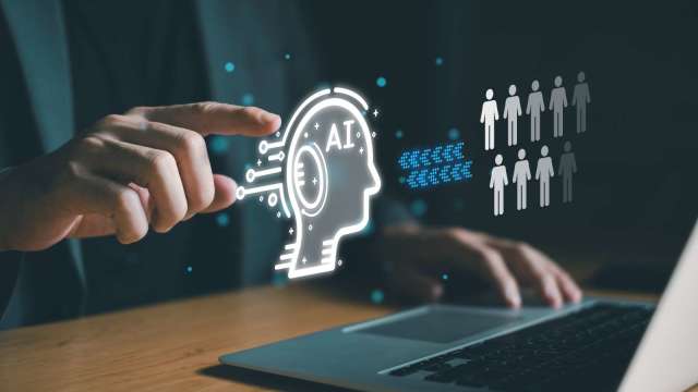 專家警告過度依賴AI恐導致員工悄悄退化。(圖:Shutterstock)