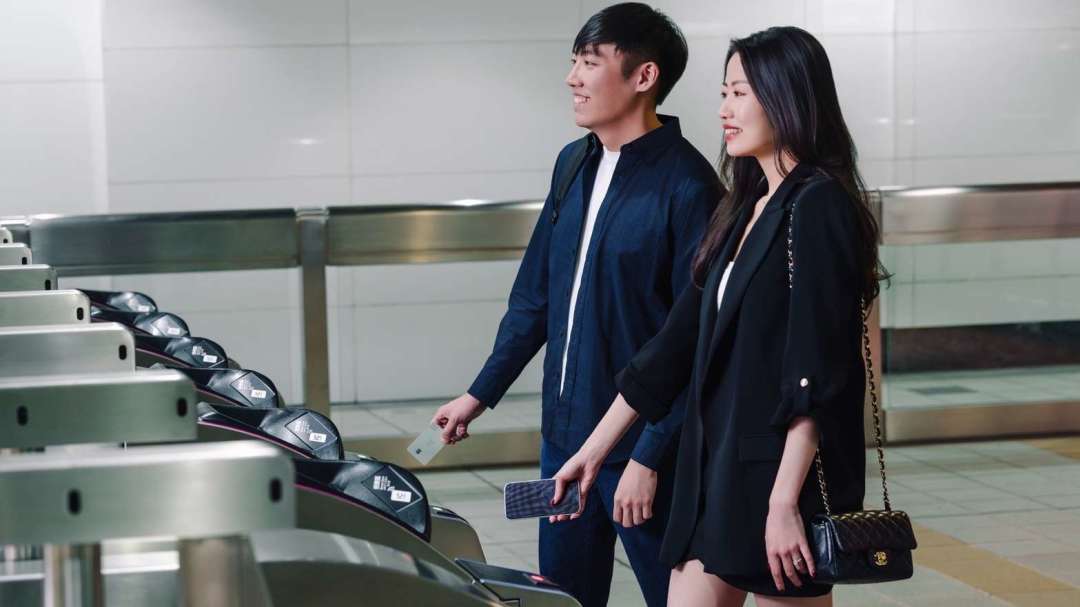 cover image of news article