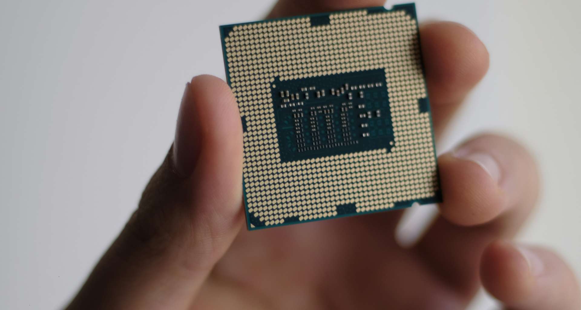 這族群的訂單,開始外溢到中小廠,股價狂飆