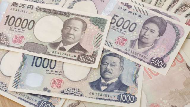 日本兩大商團領袖呼籲政府正視並處理日元走弱問題(圖：Shutterstock)