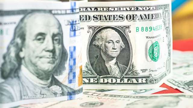 美元寫8年最慘年跌幅！分析師警告：恐陷長期拋售潮。(圖:shutterstock)