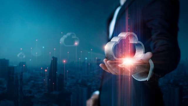 【量大強漲股整理】台股再創歷史新高，元月兩大主軸，五大明星產業股該鎖(圖:shutterstock)