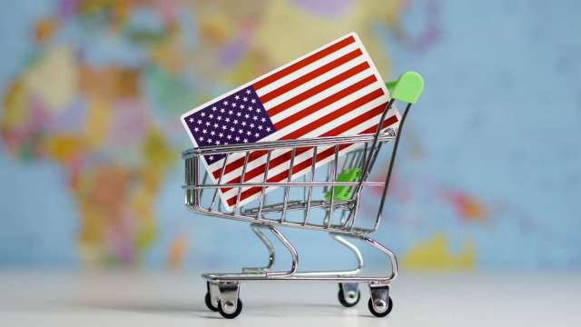 【ETF觀察】大華美國 MAG7+(009815) 不只押美股七巨頭，還把 ADR 納進來？這檔科技 ETF 在想什麼？ (圖:shutterstock)