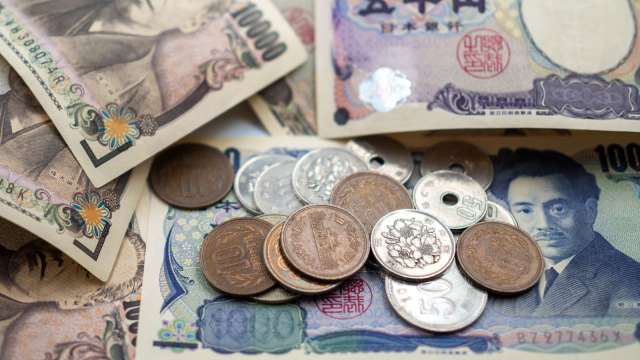 日本10年期公債拍賣需求穩健 因高殖利率吸引買盤(圖:shutterstock)