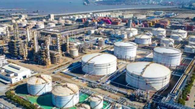 cover image of news article