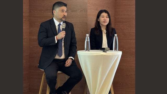 cover image of news article