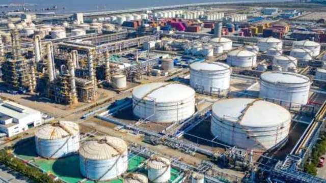 cover image of news article