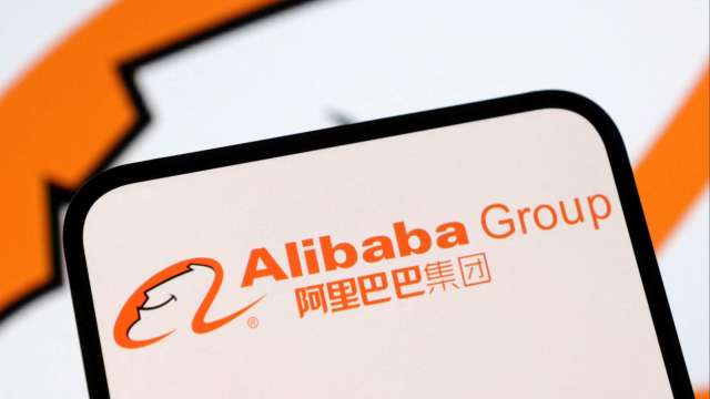 中國科技巨頭競相將AI聊天機器人升級為購物工具。 (圖:Reuters/TPG)